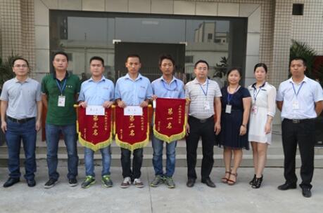 努力拼搏，打造最強執行力團隊——記棟方軍訓匯演